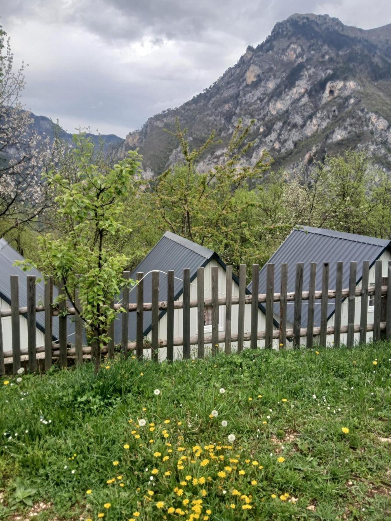 Ethno Momo Tepca Chalet Žabljak